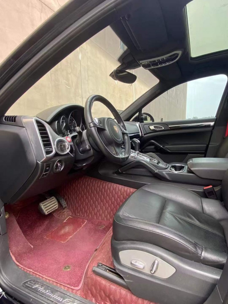 营口14年保时捷卡宴3