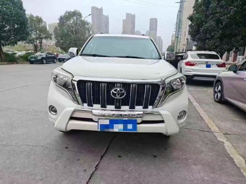 湘潭15年丰田普拉多1