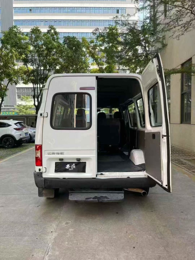 珠海20年江铃特顺9