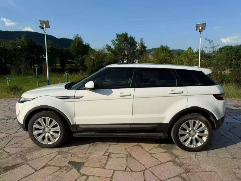 莆田16年路虎极光8