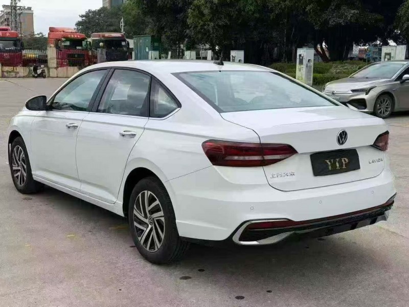 三明25年大众朗逸8