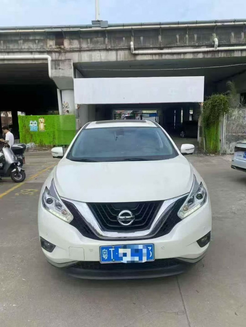 珠海21年日产楼兰1