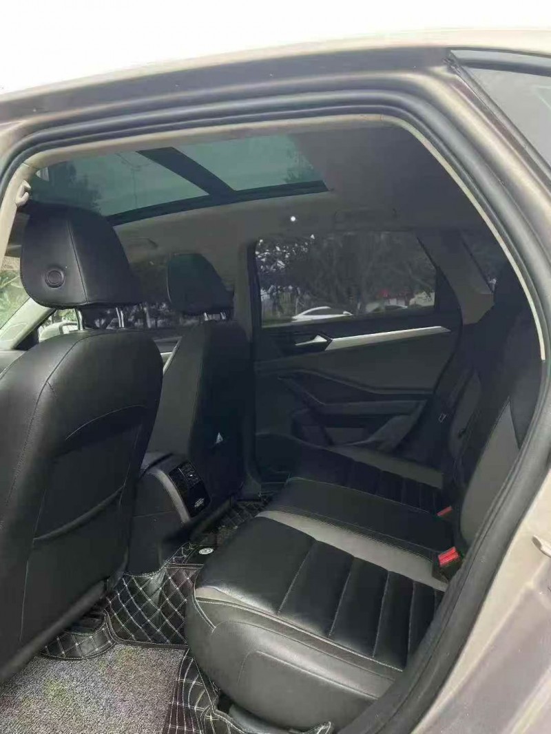 莆田20年大众速腾5