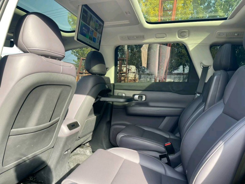 焦作24年零跑汽车C165