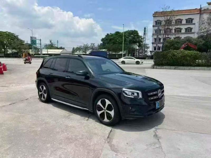 珠海21年奔驰GLB3