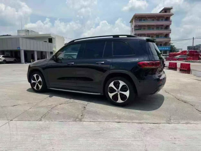 珠海21年奔驰GLB7