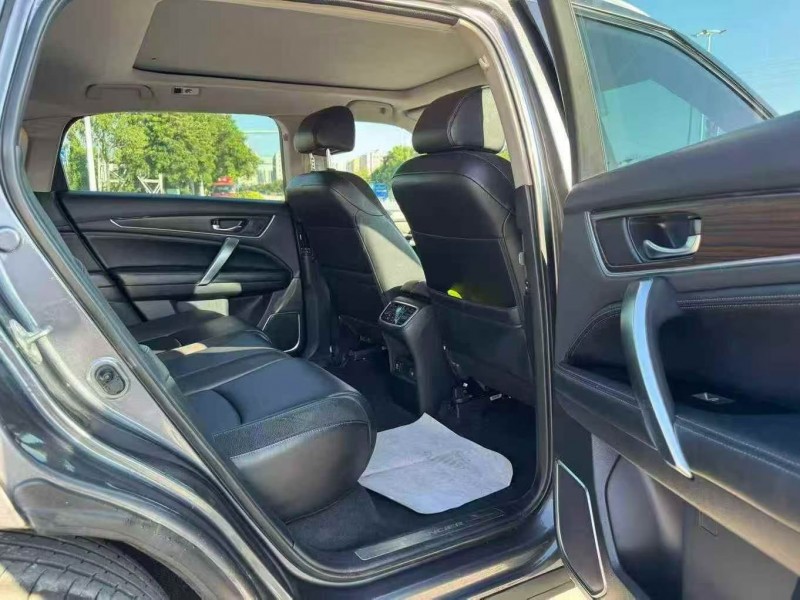 珠海19年本田冠道5