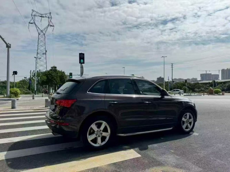 珠海17年奥迪Q58