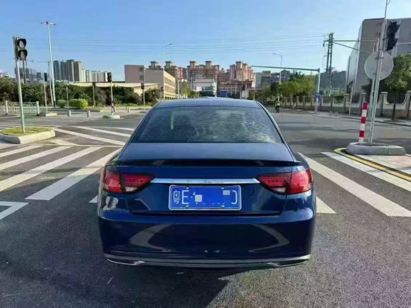 汕头21年吉利帝豪9