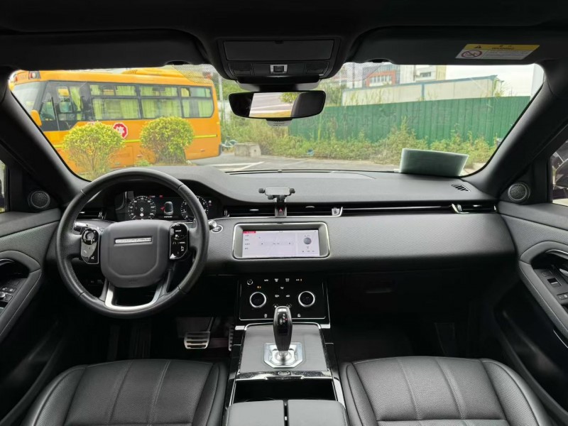 汕头21年路虎极光5