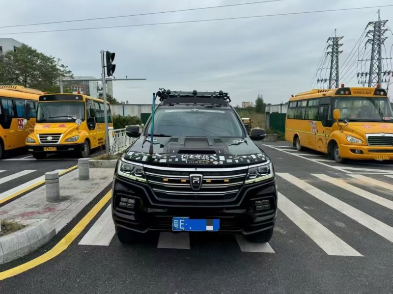 佛山18年荣威RX81