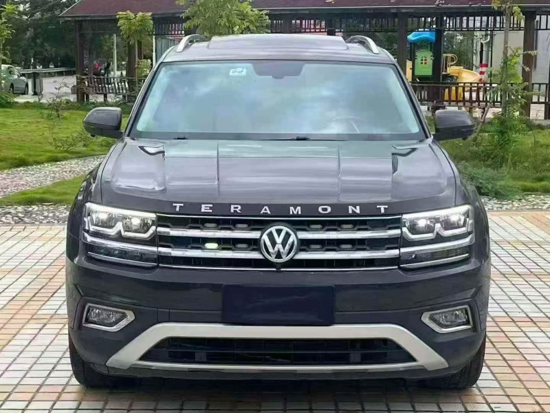 珠海19年大众途昂1