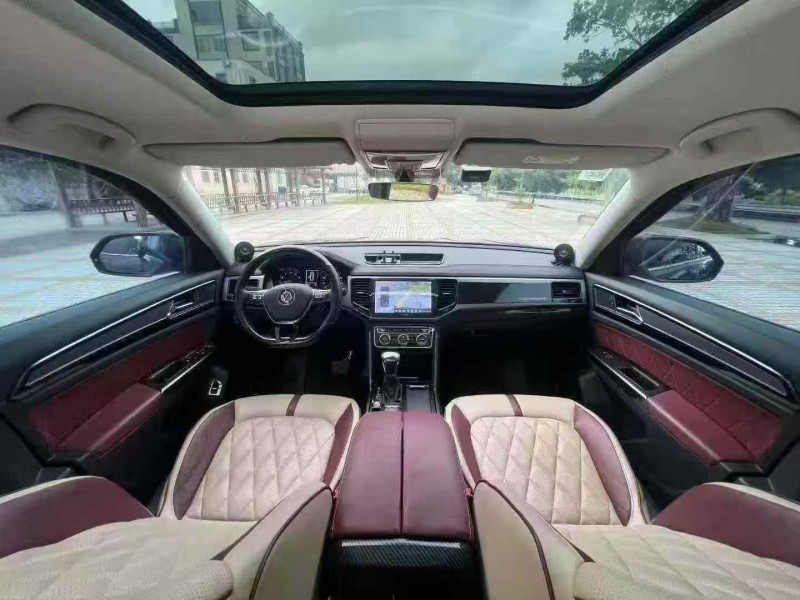 珠海19年大众途昂7