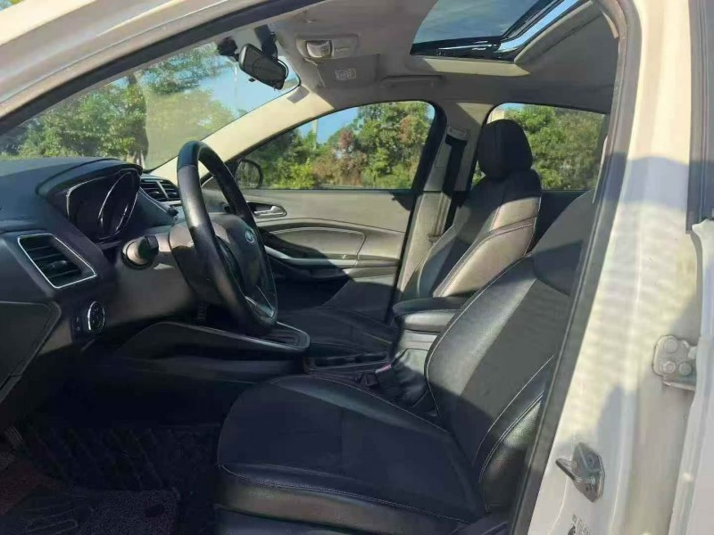 珠海19年福特福睿斯6