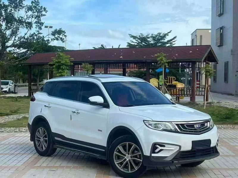 深圳19年吉利博越2