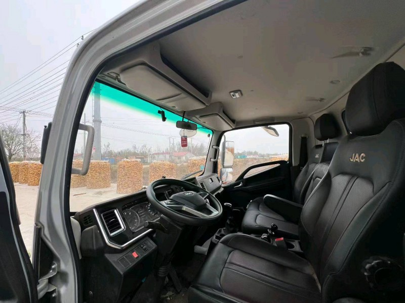 沧州24年江淮帅铃8