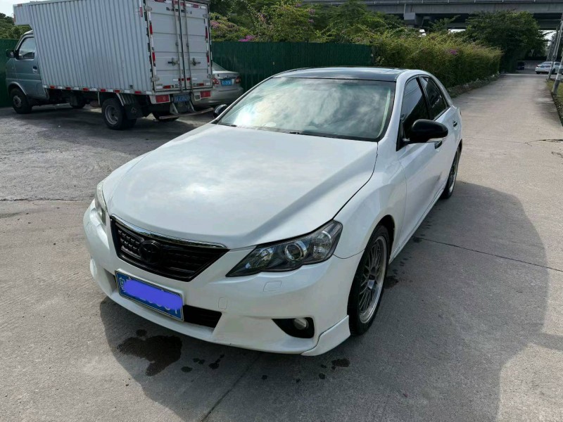 中山12年丰田锐志5