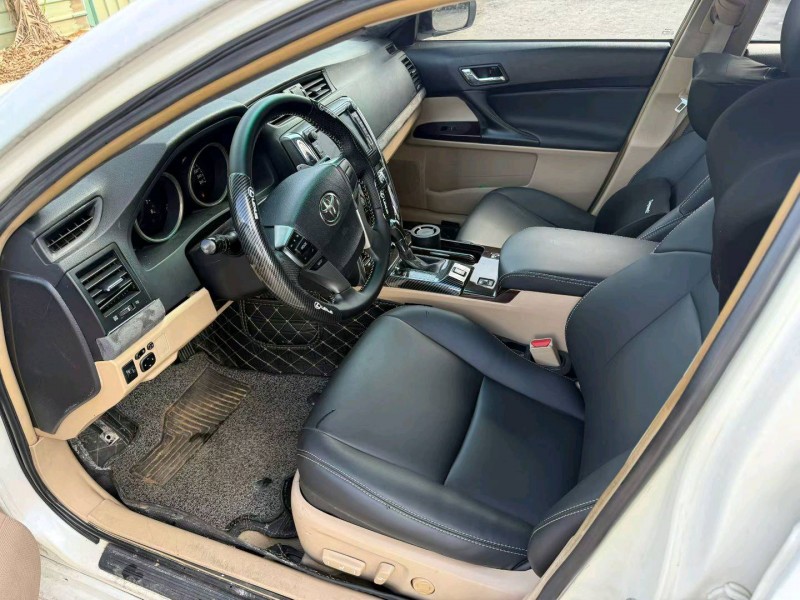 中山12年丰田锐志7