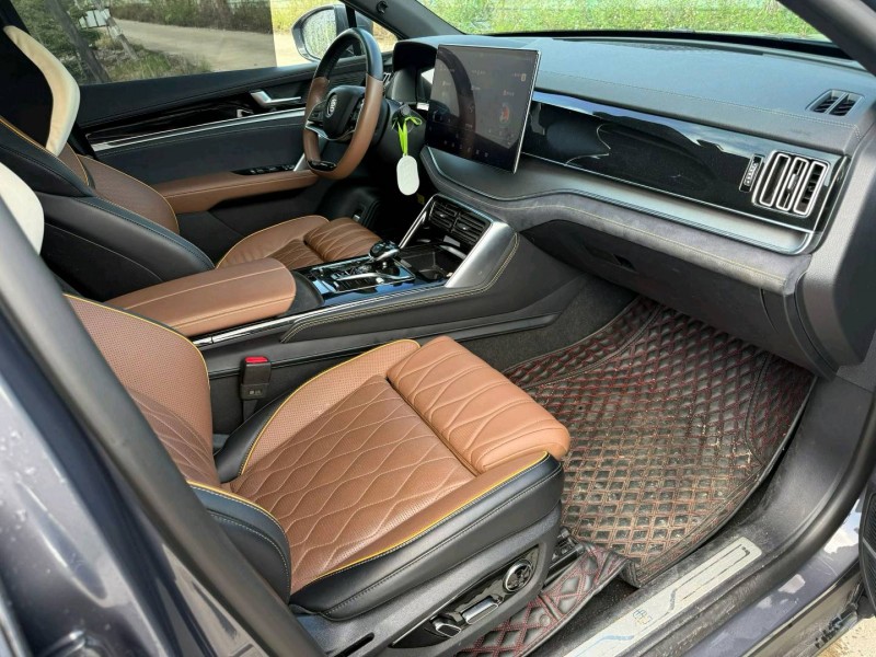 中山23年比亚迪唐9