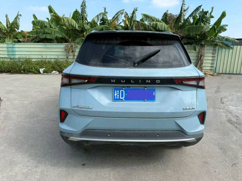 中山22年五菱汽车星辰6