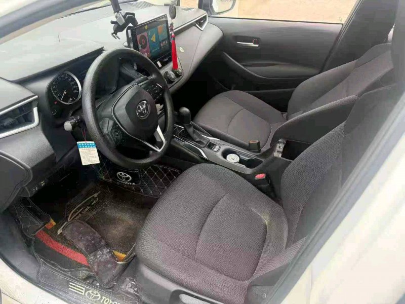 中山19年丰田卡罗拉8