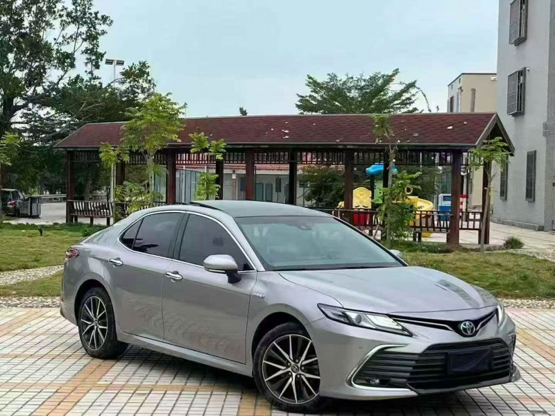 深圳23年丰田雷凌2