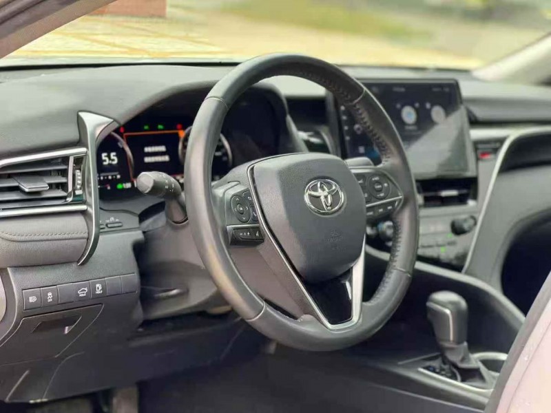 深圳23年丰田雷凌5