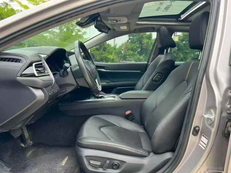 深圳23年丰田雷凌6