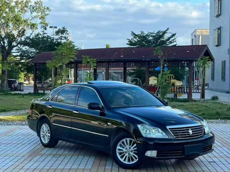 珠海08年丰田皇冠2