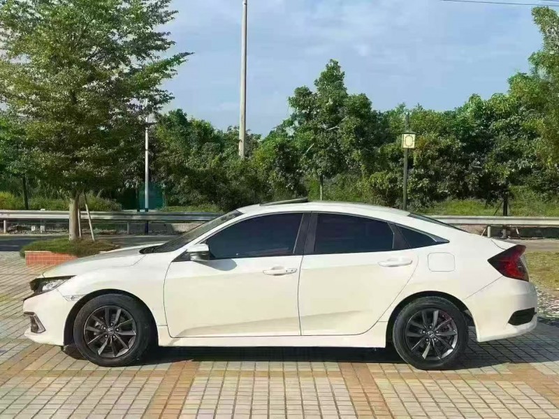 深圳20年本田思域3