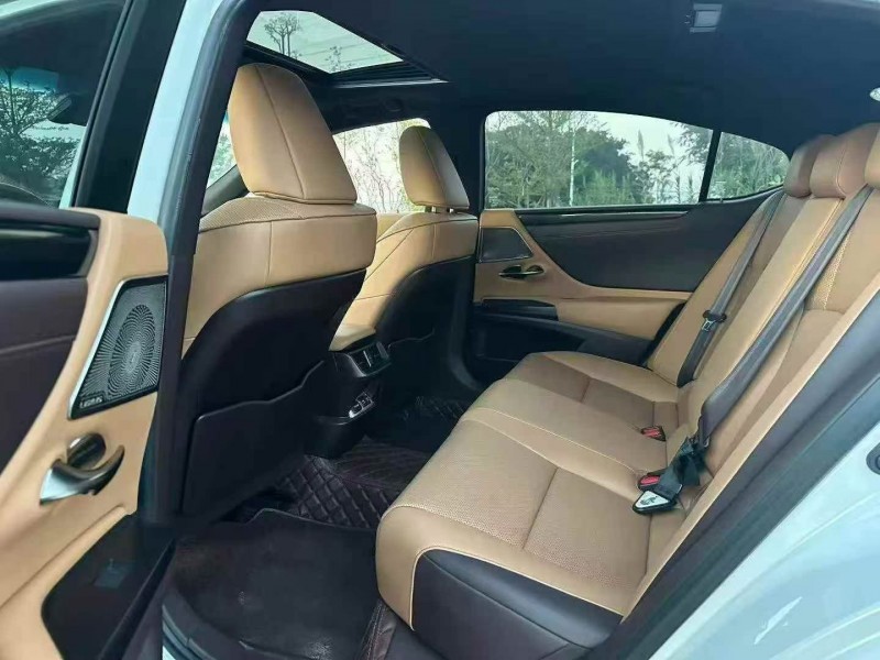 珠海20年雷克萨斯ES4