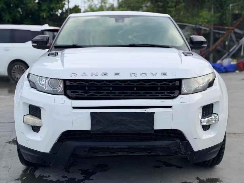 珠海12年路虎极光1