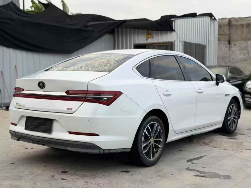 韶关19年比亚迪秦8