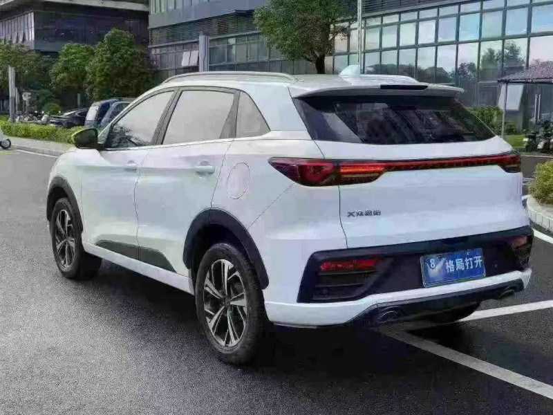 深圳22年江淮思皓8