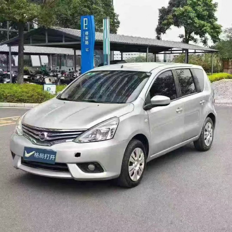 珠海15年日产骊威2