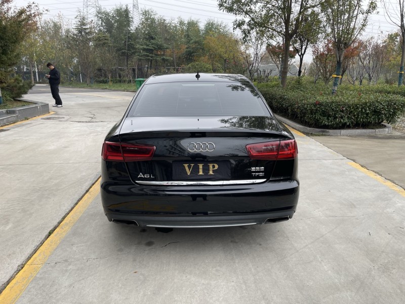 济宁16年奥迪A6L9