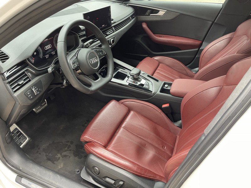 济宁23年奥迪A4L5