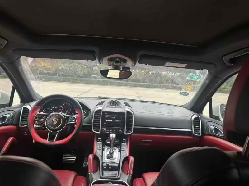 平顶山17年保时捷卡宴5