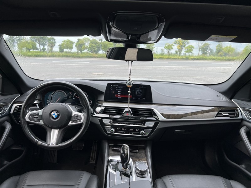 盐城18年宝马5系7