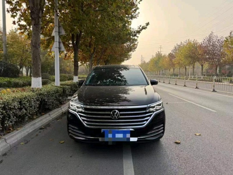 青岛22年大众威然1