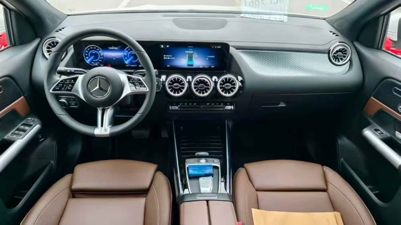 枣庄25年奔驰EQA3