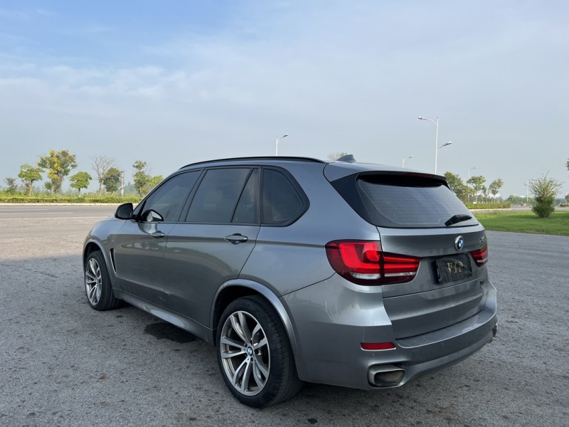 盐城18年宝马X59