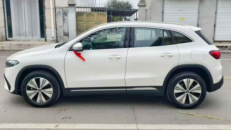 枣庄25年奔驰EQA7