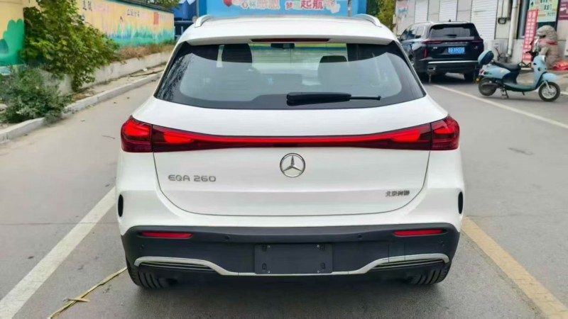 枣庄25年奔驰EQA9