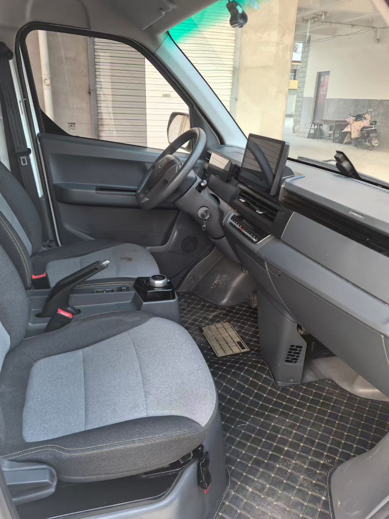 邯郸24年吉利星享7