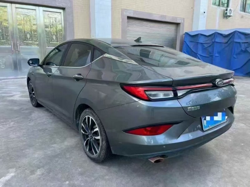 湛江20年江淮嘉悦5