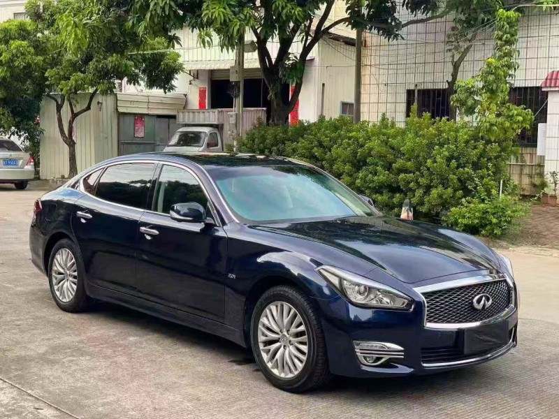 江门19年英菲尼迪Q702