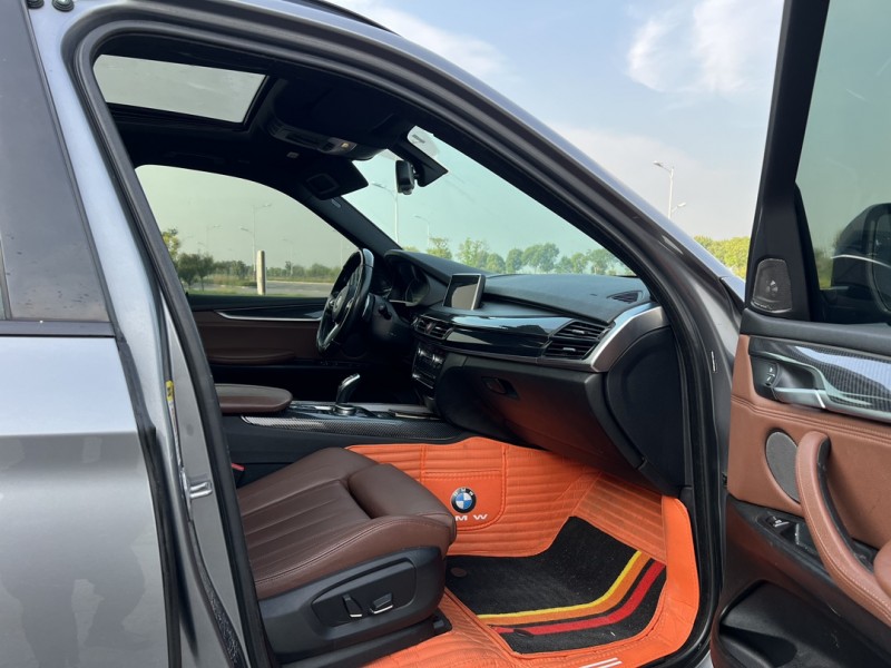 盐城18年宝马X56