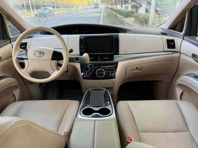 青岛19年丰田普瑞维亚7