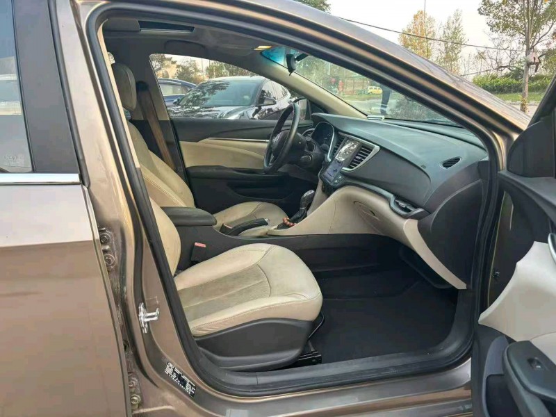 徐州16年别克英朗5